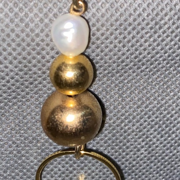 Free People Jana Hoop Pearl Earrings NWOT - Picture 7 of 7